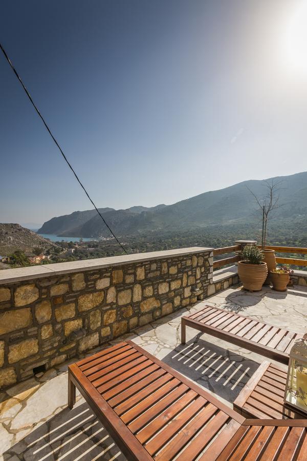 Symi Nautilus Luxury Suites Экстерьер фото